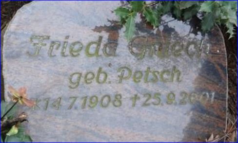Grabstein Gniech Petsch