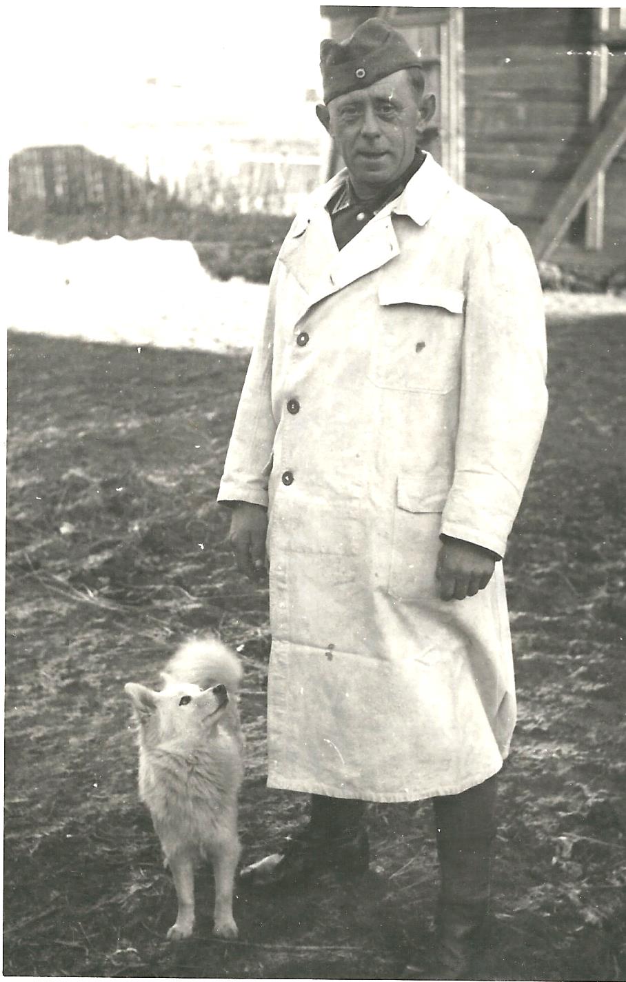 Hinrich Hartig Opa von Gudrun Norden