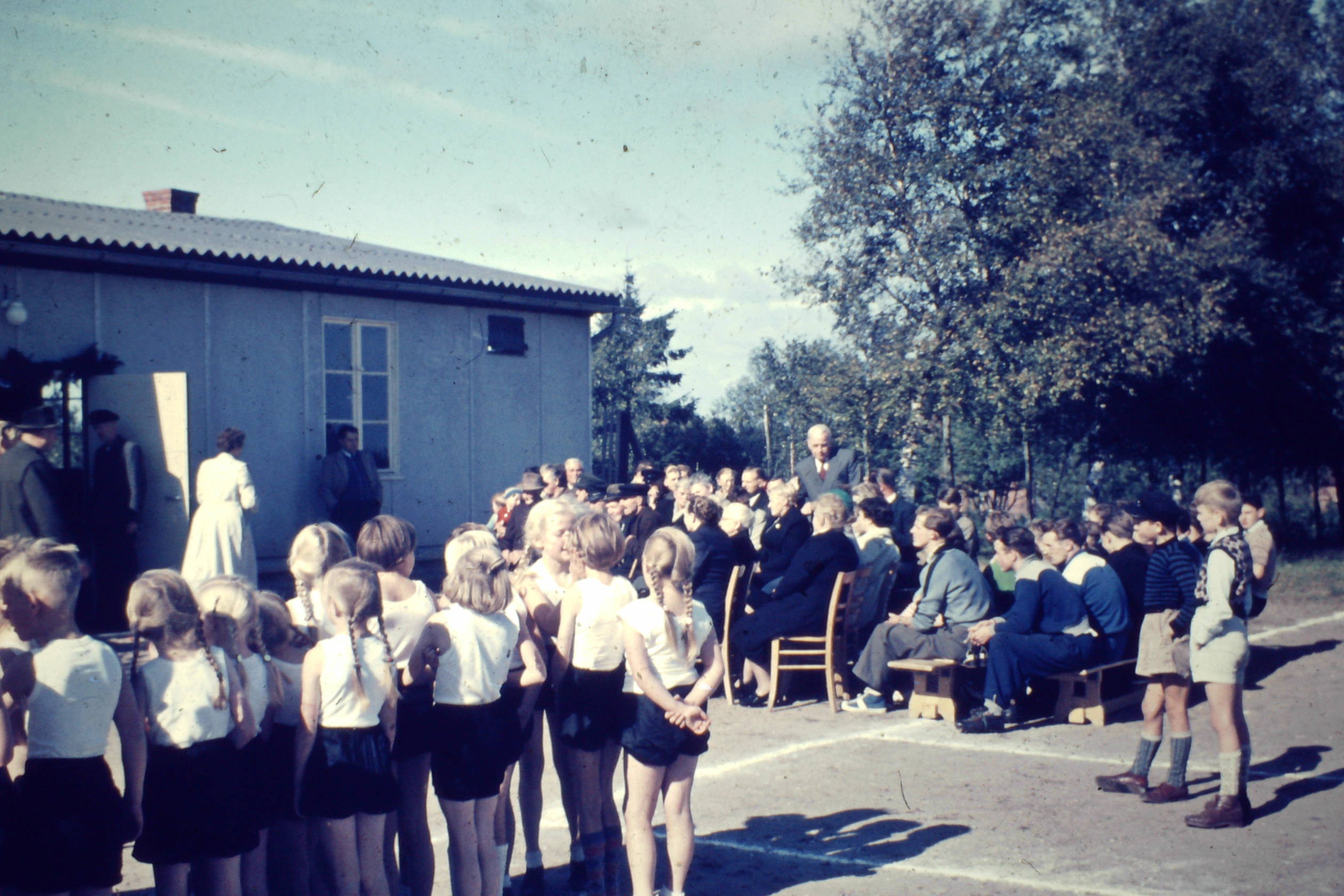 Einweihung Sporthalle 1956 10